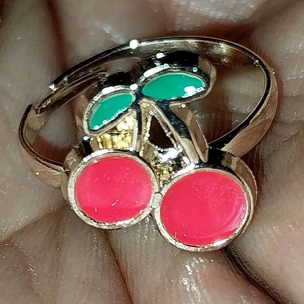 Super cute girls jeweled adjustable ring